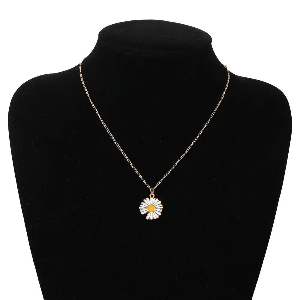 Daisy Necklace