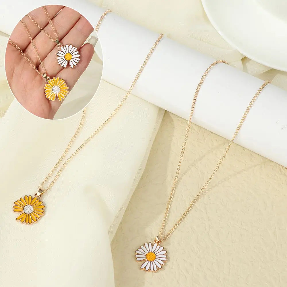 Daisy Necklace